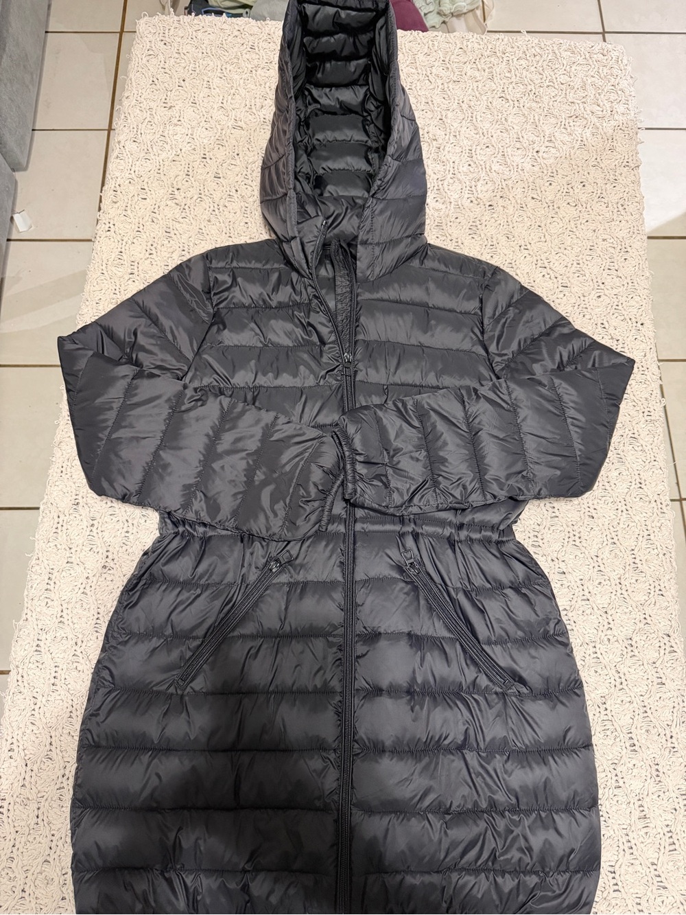 Forever 21 Black Hooded Quilted Puffer Coat